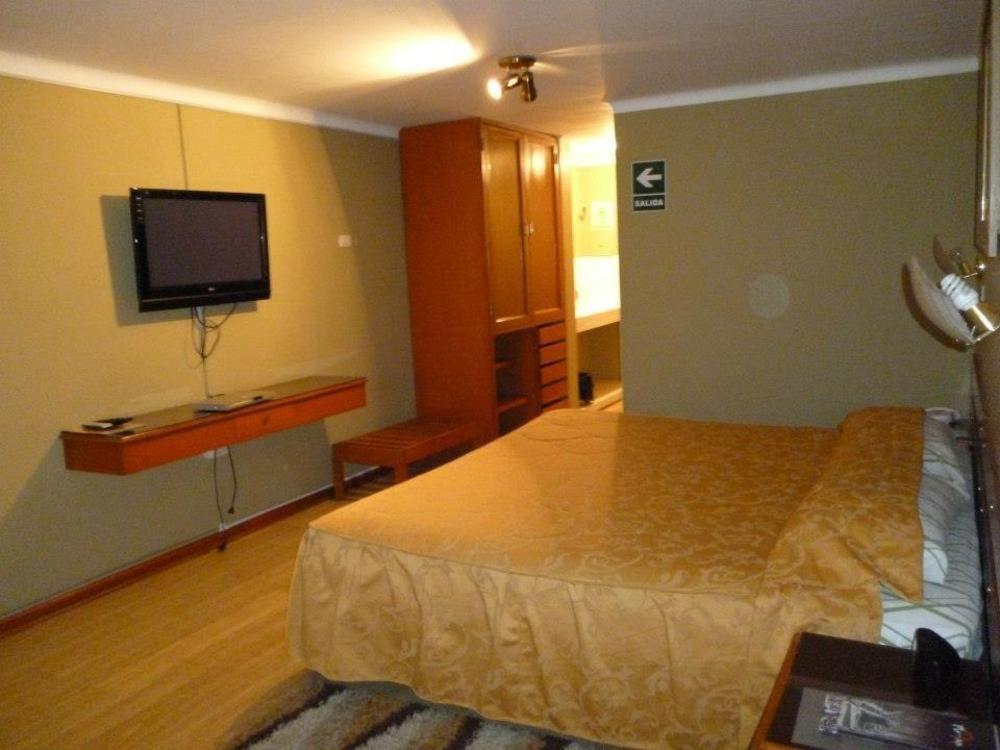 Holiday Suites Τάκνα Εξωτερικό φωτογραφία