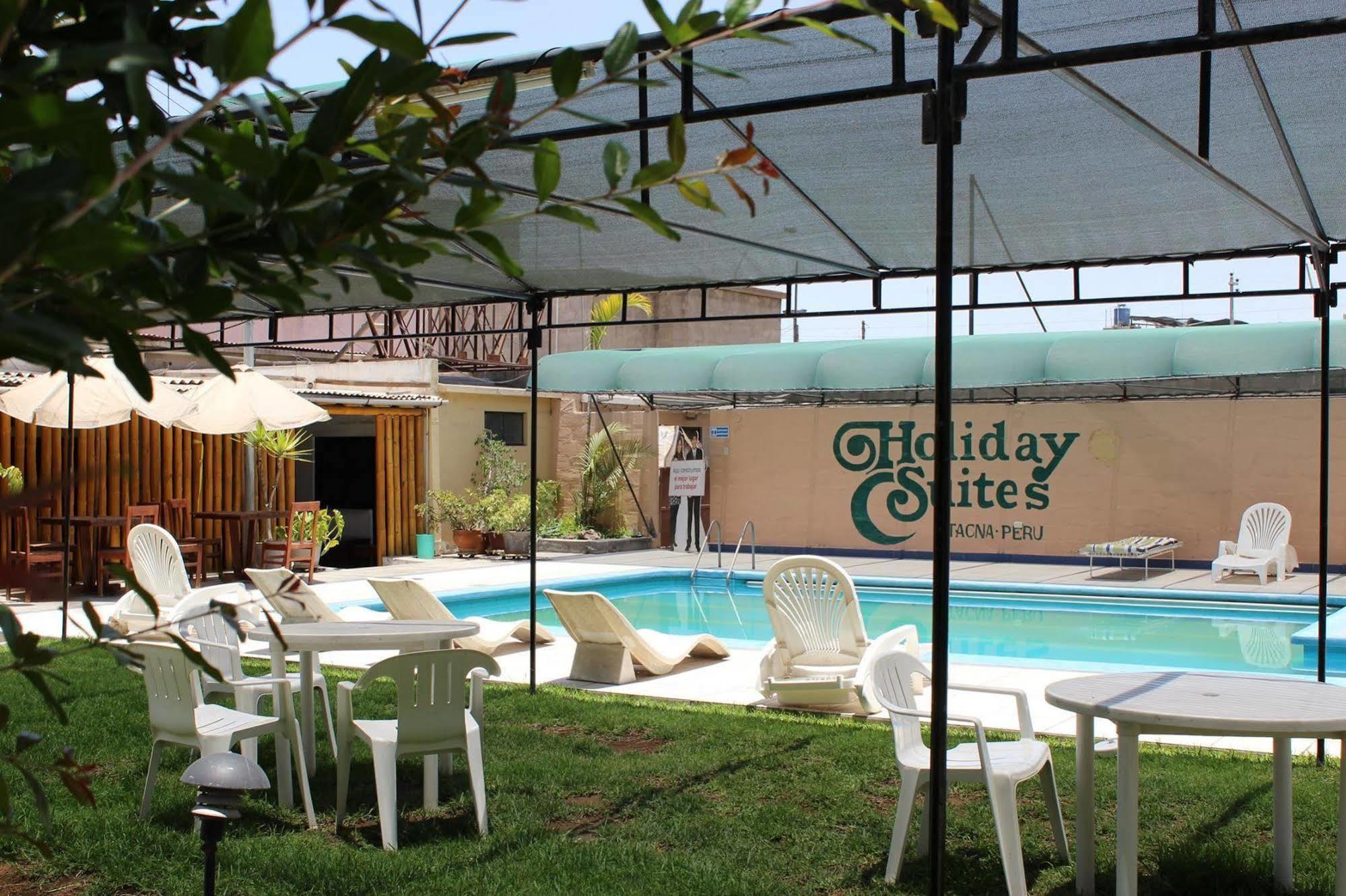 Holiday Suites Τάκνα Εξωτερικό φωτογραφία